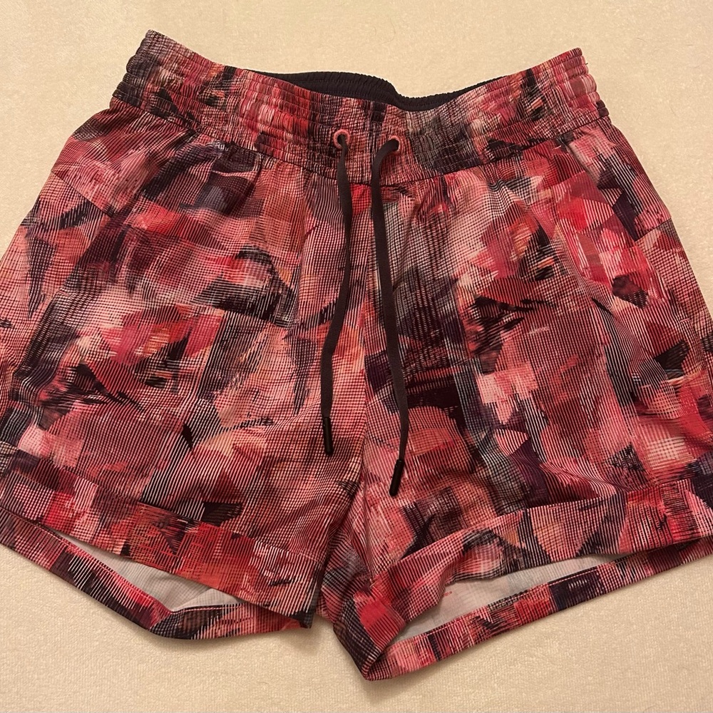 Lululemon Athletica Reddish Pink and Black Patterned Athletic Shorts